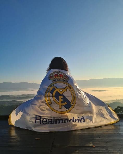RM Premium Flag